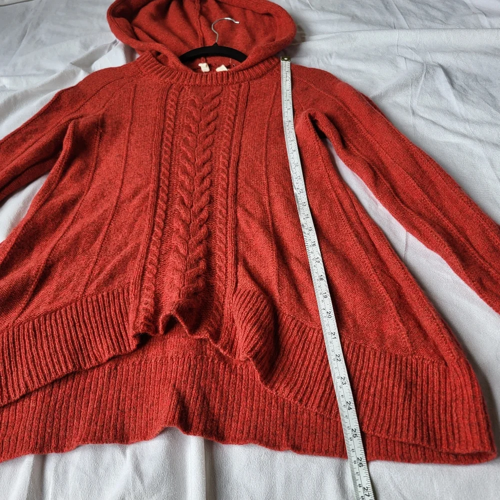 Moth Hooded Cable Knit Sweater Size Small - Picture 8 of 8